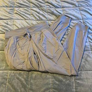 Lululemon dance studio jogger rhino grey